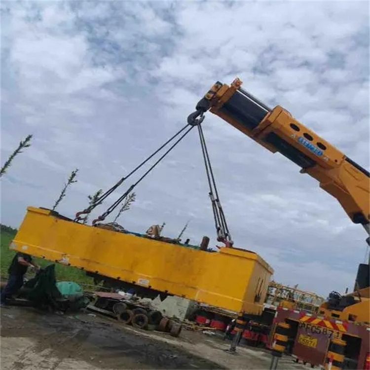 桃江吊车吊集装箱需要多少钱